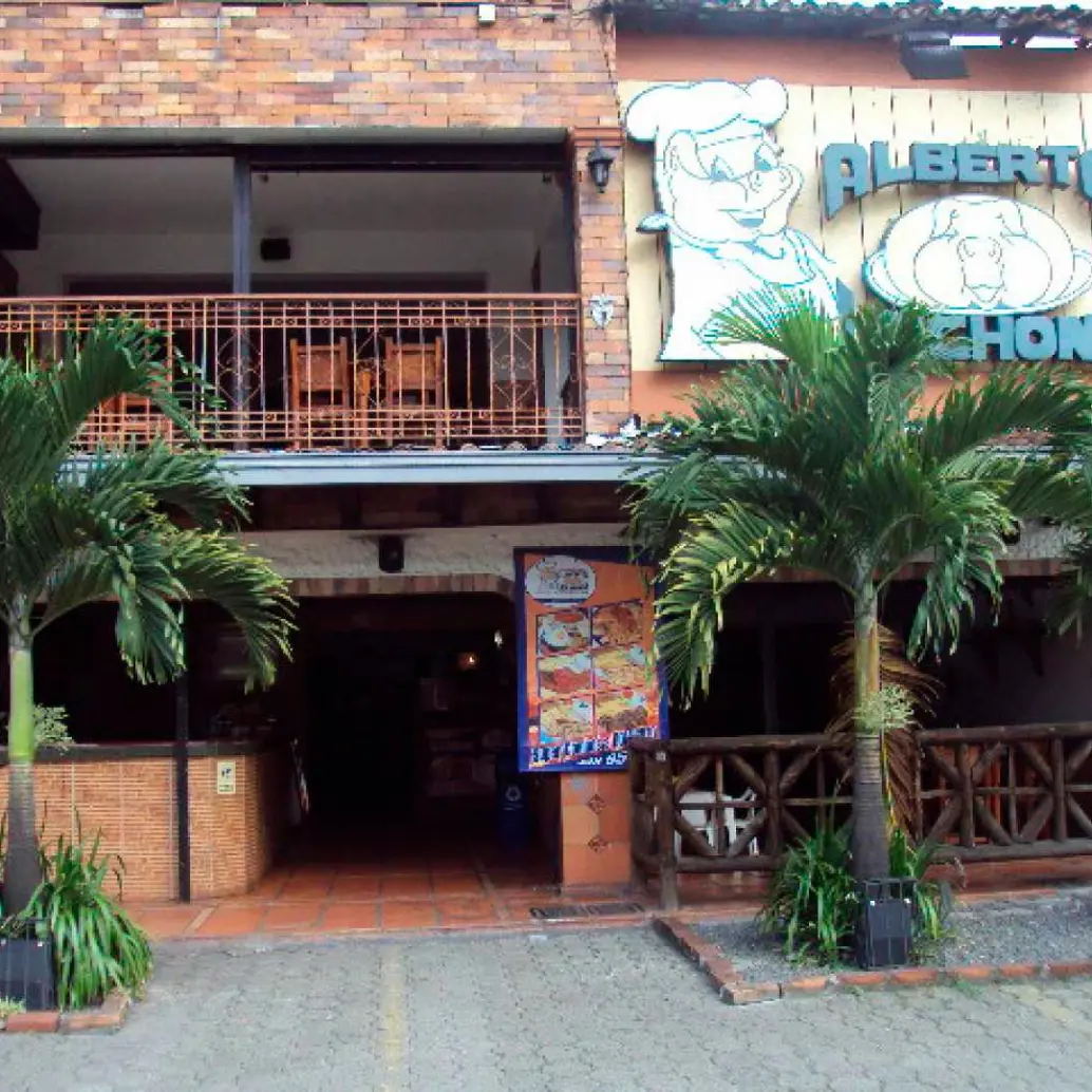 Así lucía Alberto Lechona varios años atrás. El restaurante ahora se encuentra en una sede provisional ubicada en la Calle 34C #80A-26. FOTO: Cortesía