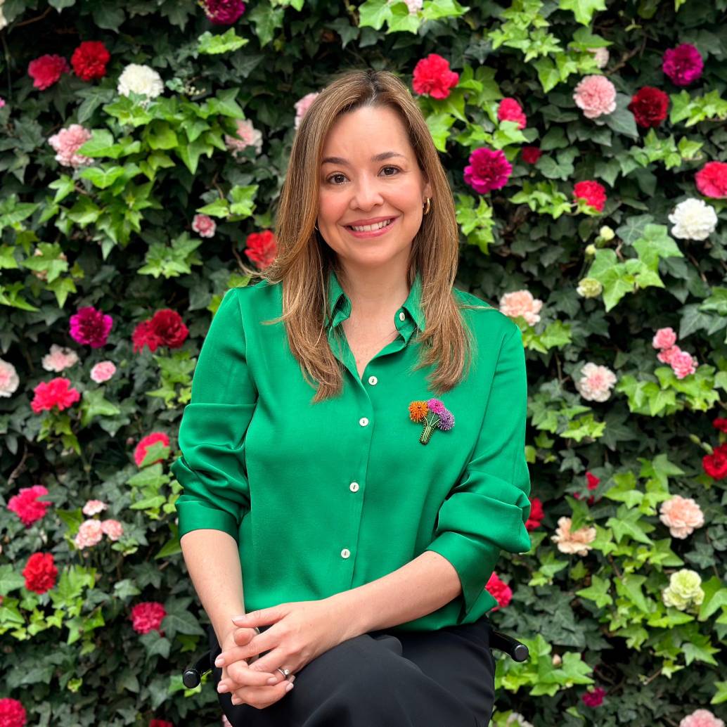Laura Valdivieso asume la presidencia de Asocolflores en un momento clave para fortalecer las exportaciones, la sostenibilidad y la competitividad de la floricultura colombiana. FOTO cortesía Asocolflores
