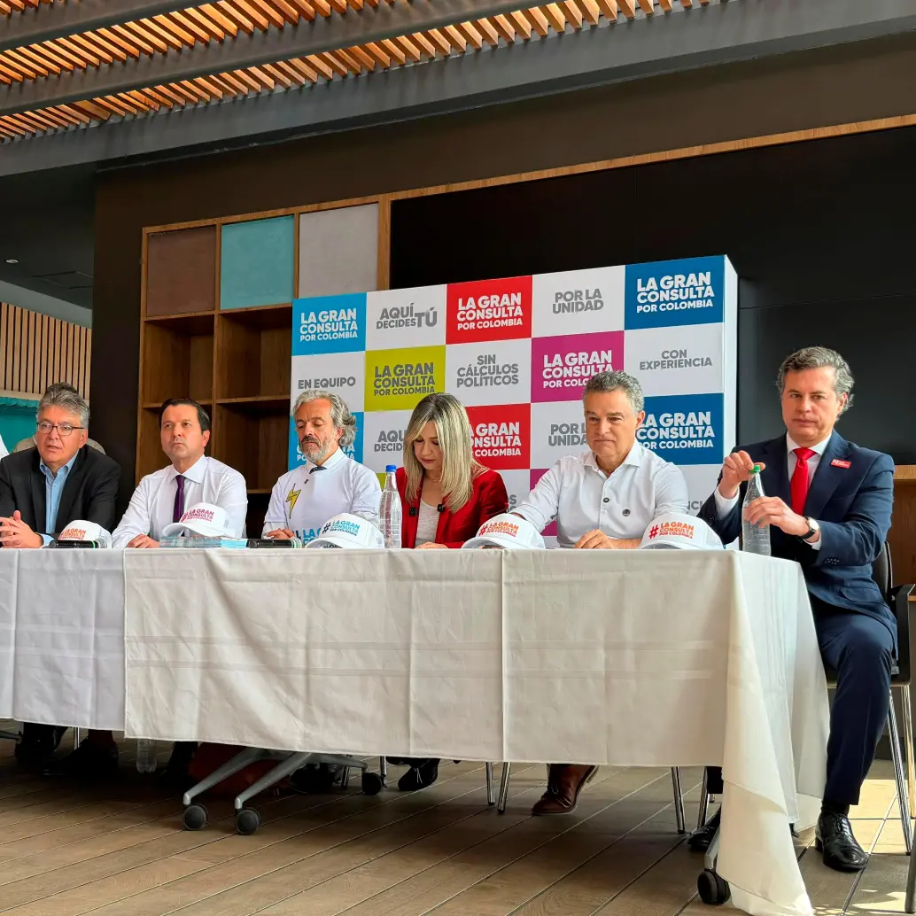 El bloque promete un liderazgo sin caudillismos ni extremos, enfocado en seguridad, salud, lucha anticorrupción y respeto institucional. FOTO: CORTESÍA