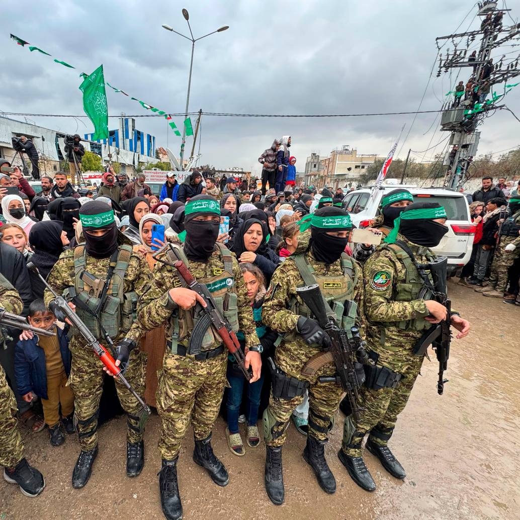 El ejército israelí le ha hecho duros golpes y continúa persiguiendo a los miembros y combatientes del movimiento terrorista palestino que tomó el poder en Gaza en 2007. FOTO: Getty