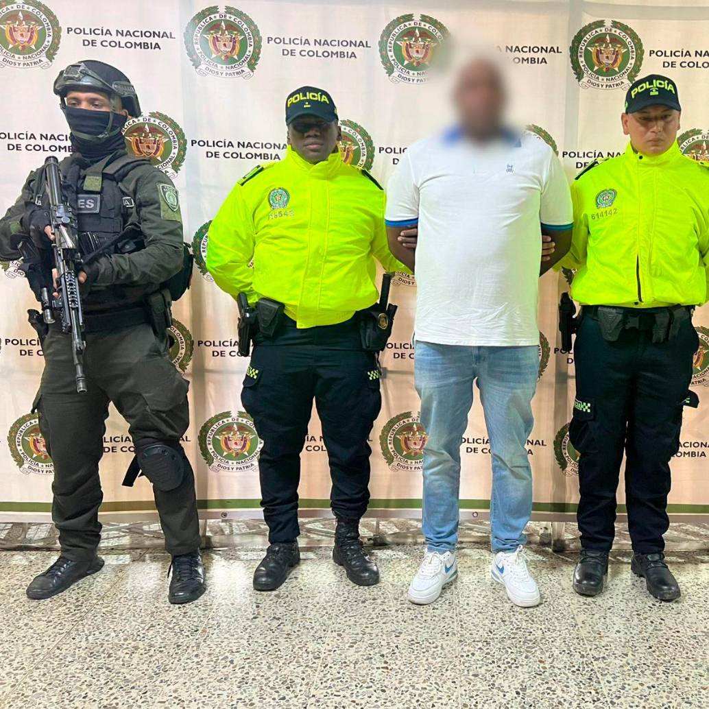 Alias Firu sería quien hacía las cartas de navegación y trazaba las rutas marítimas para el envío de drogas. FOTO POLICÍA