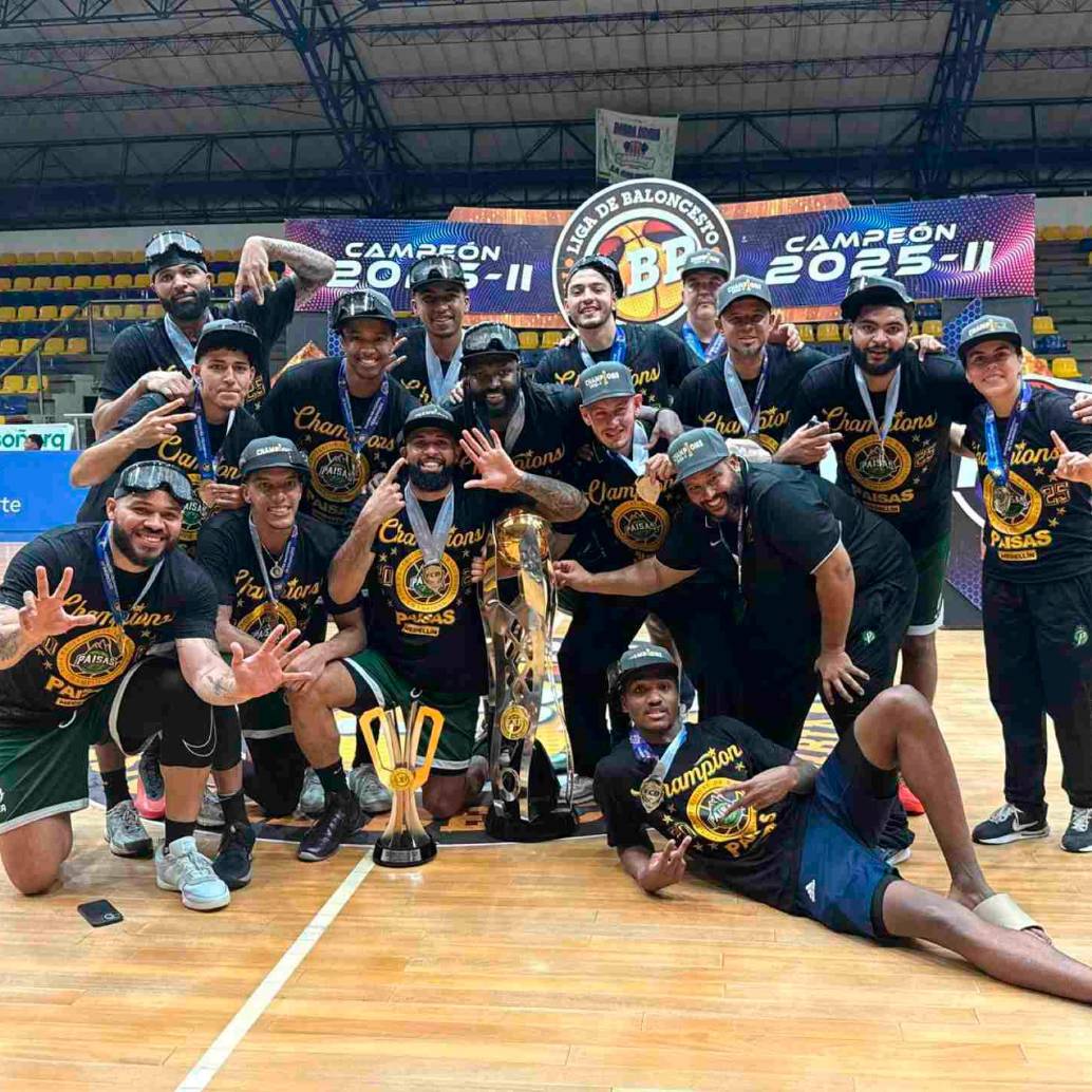 Paisas se quedó con el título de la Liga Profesional al vencer a Cimarronres en la Caldera de Quibdó, para convertirse en bicampeones. FOTO CORTESÍA PAISAS 