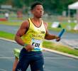 El antioqueño<b> </b>Deiner Guaitoto durante la prueba de relevo 4x100 en el que Colombia se quedó con la medalla de oro.<b> </b>FOTO CORTESÍA MINDEPORTE