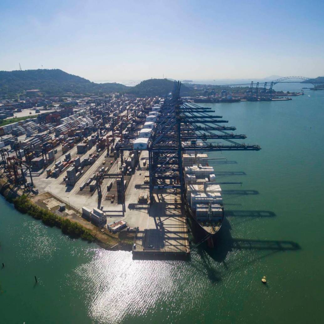 En los puertos de Puerto de Balboa y Puerto de Cristóbal se movilizaron más de 3,88 millones de TEUs en el último año, cerca del 40% de la carga contenedorizada de Panamá. FOTO AUTORIDAD MARÍTIMA DE PANAMÁ