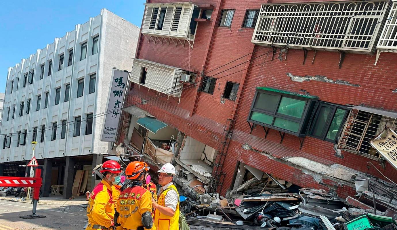Según la Usgs, el epicentro del sismo se situó a 18 kilómetros al sur de la ciudad de Hualien con una profundidad de 34,8 km. Minutos después, las autoridades registraron una réplica de magnitud 6,5, y de hecho, esperan que en las próximas horas se registren más. Foto: GETTY