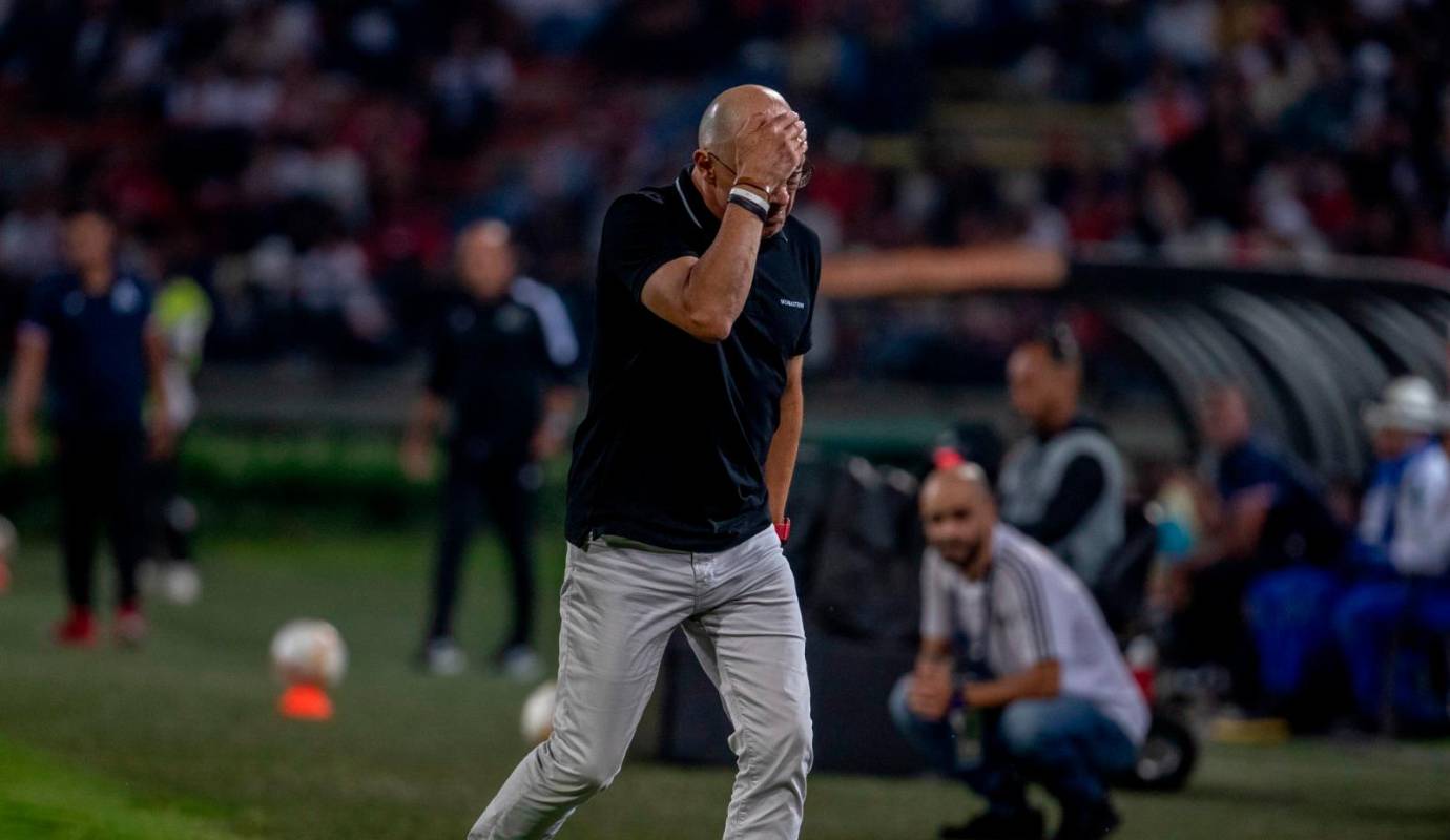 Los dirigidos por el profe Alfredo Arias con esta derrota quedaron decimoprimero con 18 unidades y fuera del grupo de los 8. Foto: Juan Antonio Sánchez