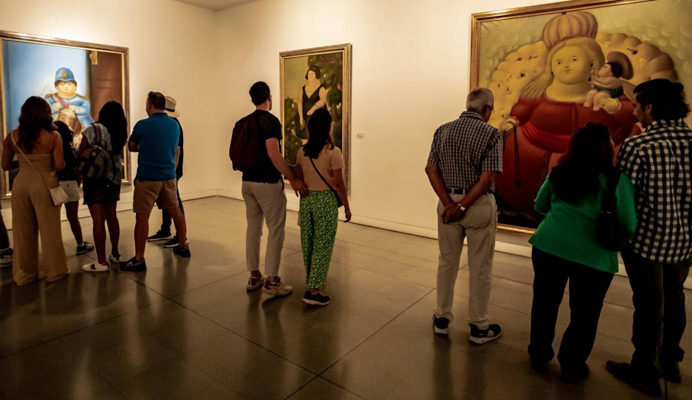 Las alas del Museo de Antioquia donde se encuentran las obras de Botero son las más visitadas por estos días. FOTO: Jaime Pérez
