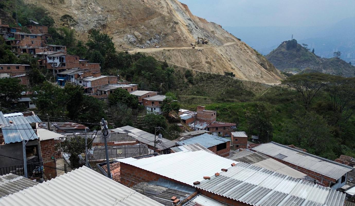 En algún momento llegaron a tener en el corregimiento más de 20 y ahora hay entre cinco y diez. Sin embargo, cuentan los vecinos de los barrios de El Concejo y El Jardín, que estas nunca habían tenido un impacto en la calidad de vida de las personas como ahora. Foto: Manuel Saldarriaga Quintero.