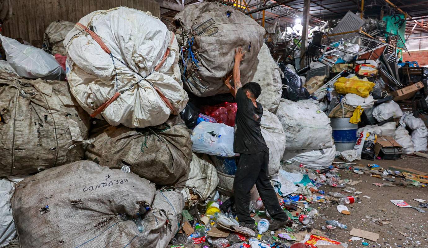 Con impotencia y lágrimas, 40 familias del municipio de Sonsón tuvieron que presenciar hace dos semanas el cierre de una organizaciones de reciclaje más tradicionales de todo el departamento. Foto: Manuel Saldarriaga Quintero