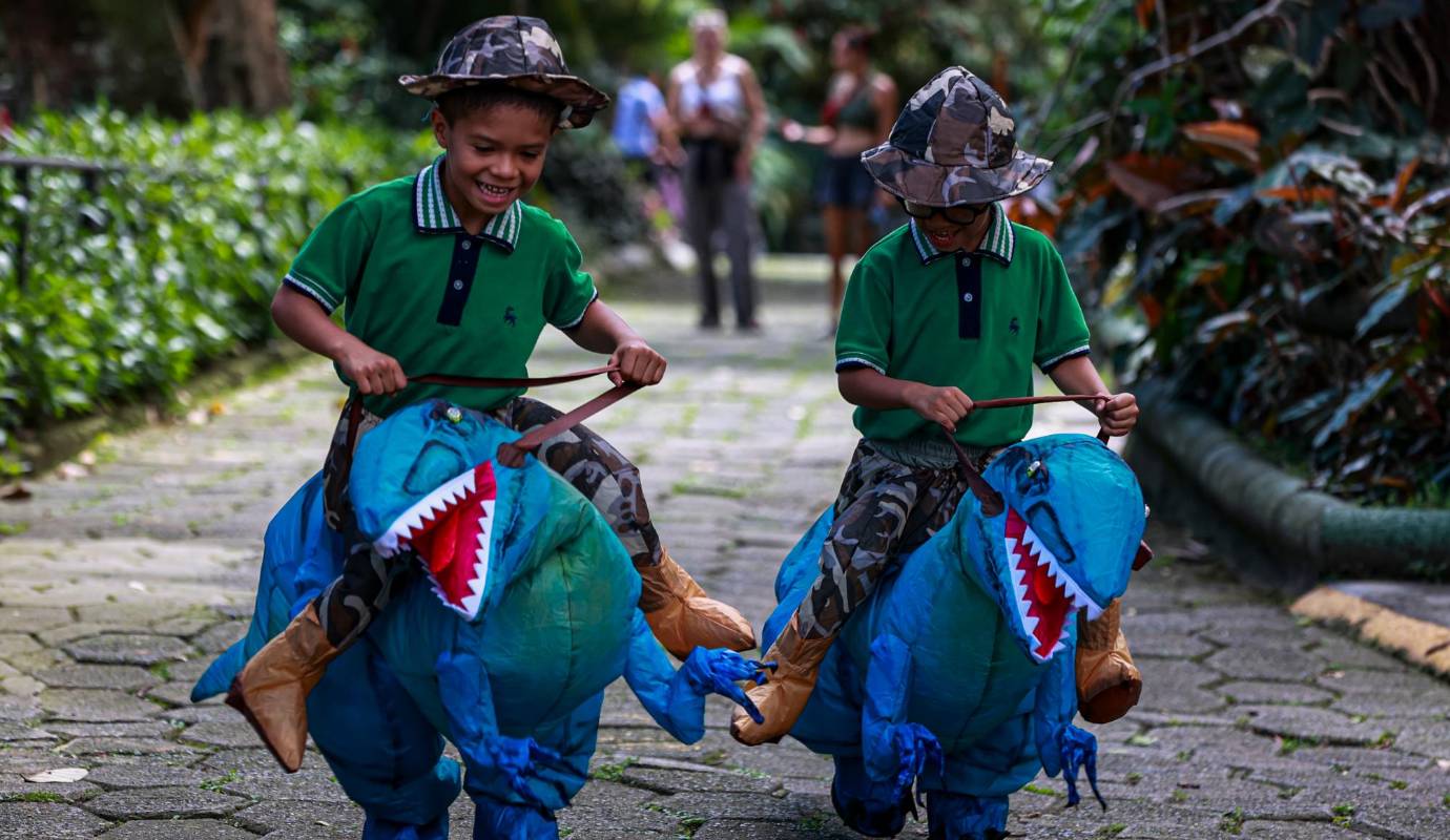 Los niños acompañados de sus familias disfrutaron de una experiencia mágica; allí aprendieron sobre la conservación de distintas especies animales y la importancia de proteger el medio ambiente. Foto: Manuel Saldarriagas Quintero.