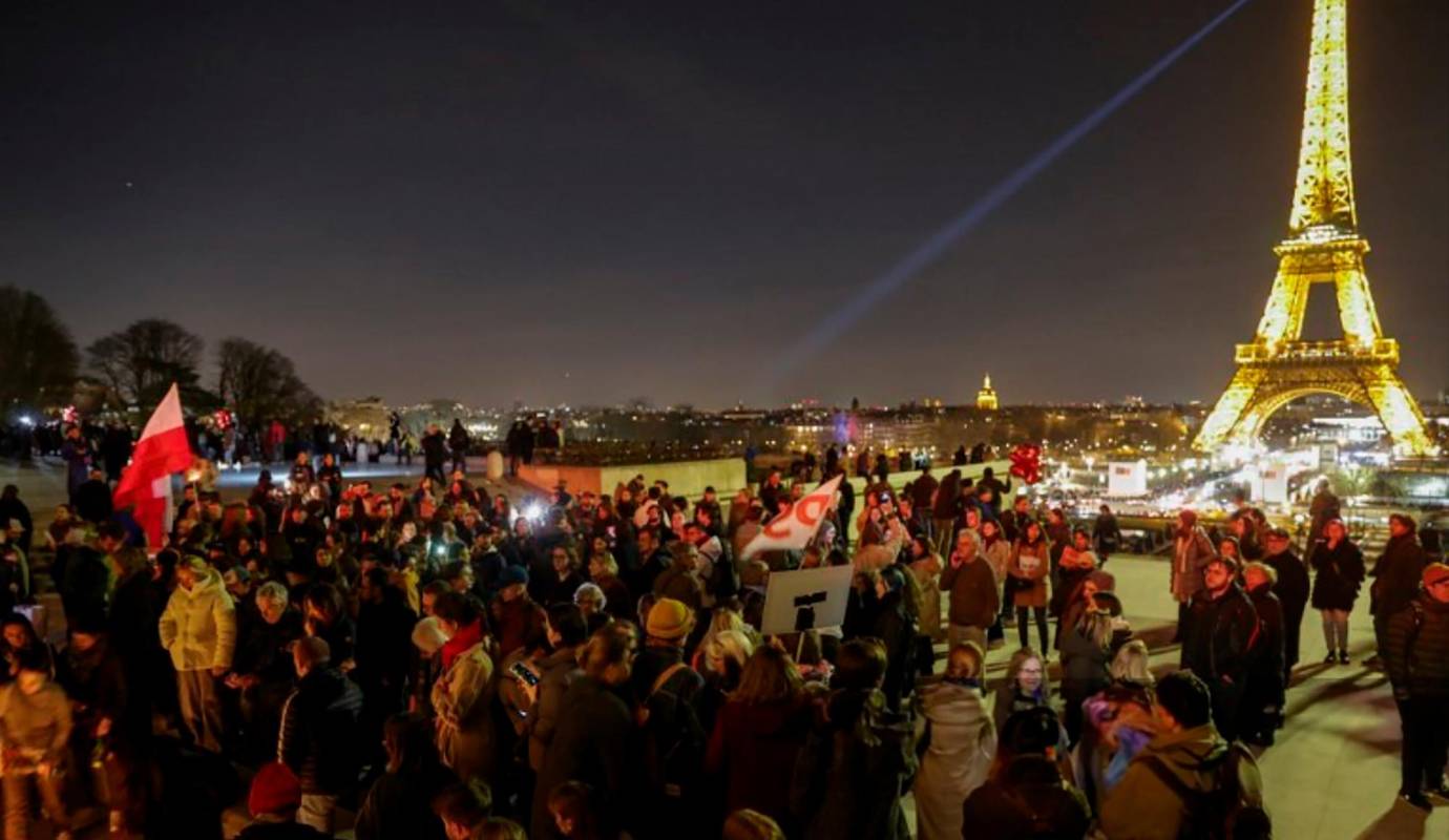 El cierre ha provocado la frustración de muchos visitantes, principalmente turistas extranjeros. Foto: AFP