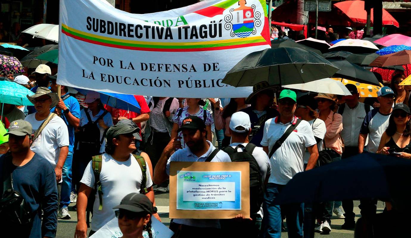 Según voceros de Adida, los docentes han enfrentado durante años una crisis en el sistema de salud que ha afectado gravemente su bienestar y calidad de vida. Foto: Camilo Suárez