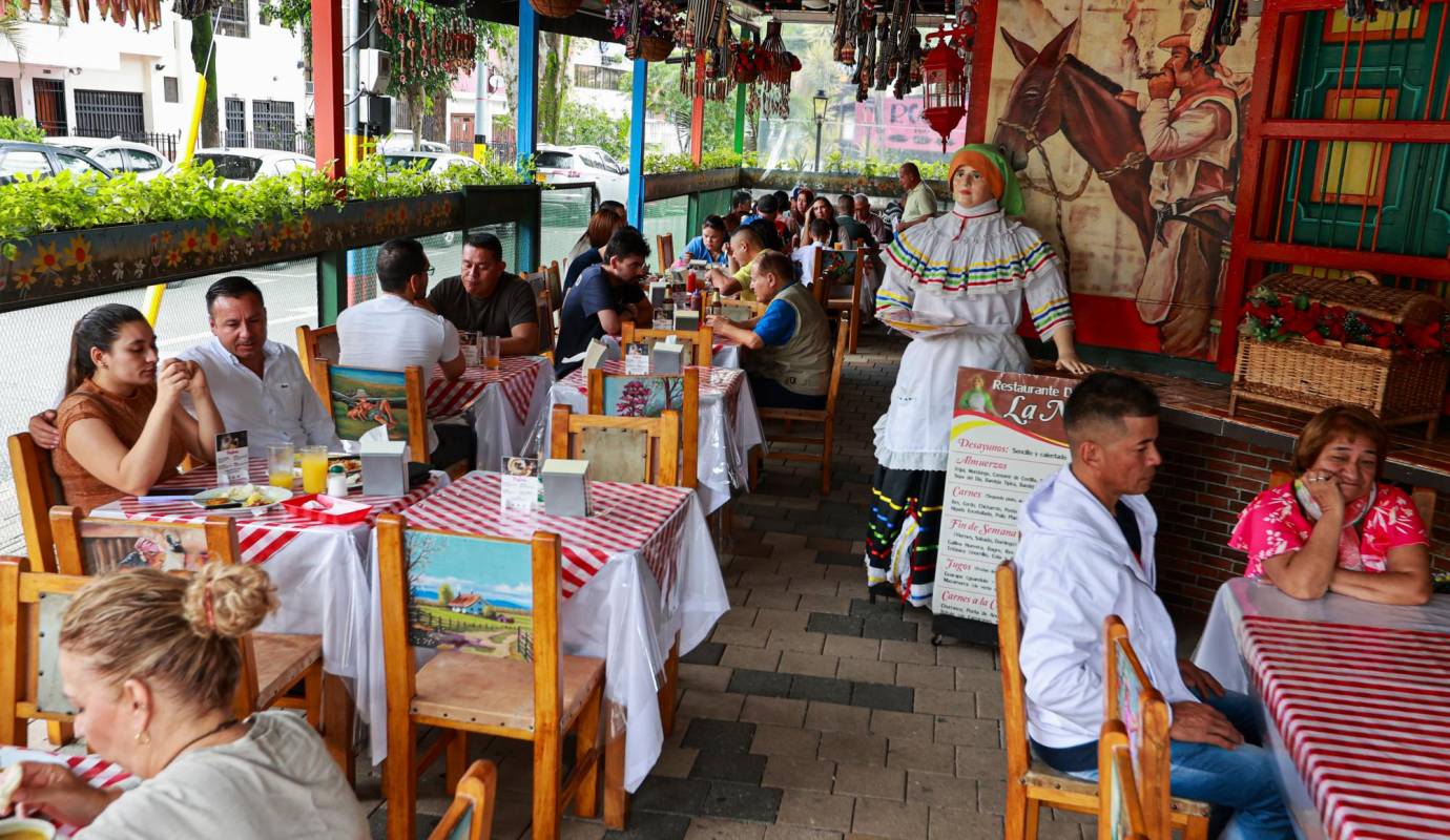 Un día lleno de sorpresas y cariño: así celebraron las madres en Medellín