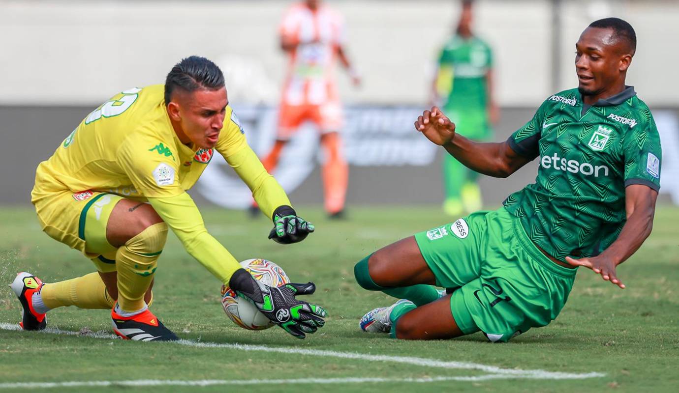 El equipo verde de Antioquia logró una importante victoria por 1-0 sobre Envigado, lo que representa un resurgimiento para el equipo. Con este triunfo, Nacional mantiene vivas sus esperanzas de clasificación. Foto: Manuel Saldarriaga