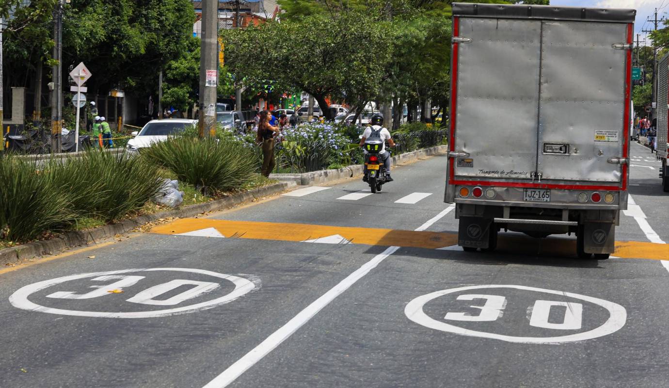 Esta ley fue nombrada así en honor a la memoria de Julián Esteban, el menor de edad, fanático de Egan Bernal, que falleció el 18 de julio de 2021, tras ser arrollado por una tractomula en la vía Zipaquirá-Cajicá (Cundinamarca). Foto: Manuel Saldarriaga Quintero
