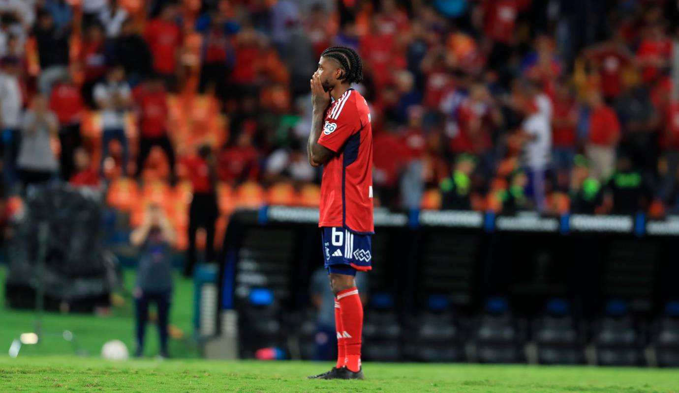 El DIM falló en un momento clave, permitiendo a Lanús quedarse con la victoria por 6-5 y avanzar a la siguiente fase, dejando al conjunto rojo fuera de la competición. Foto: Jaime Pérez