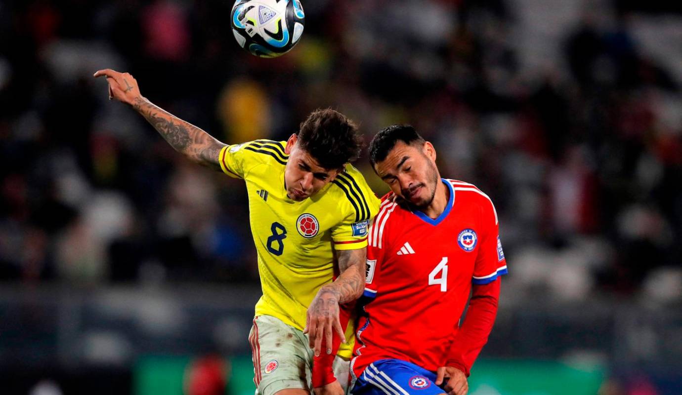 La Selección tuvo como gran figura al arquero Camilo Vargas que salvó tres acciones claras de gol del local. Foto: AFP