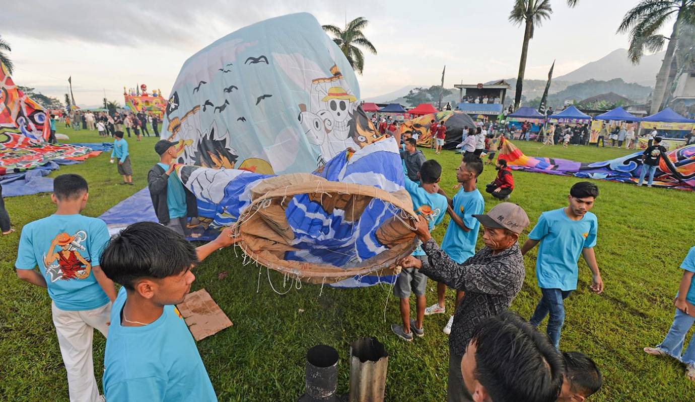 Es una celebración que une a la comunidad en gratitud y solidaridad, marcando el cierre de un mes de devoción y reflexión espiritual durante el Ramadán. Foto: GETTY