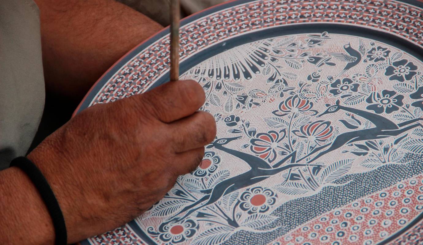 Tradición, creatividad y talento convierten a Tonalá en uno de los mayores referentes del patrimonio artesanal de Jalisco y en un destino imperdible para viajeros nacionales y extranjeros. Foto: Oficina de Visitantes y Convenciones de Guadalajara