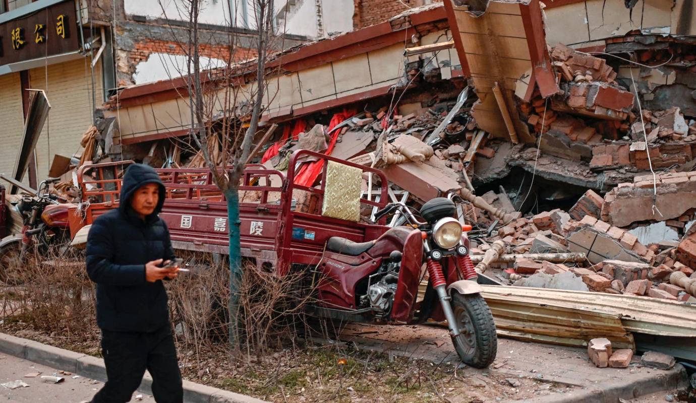 En fotos Un terremoto sacudió el noroeste de China y deja hasta el