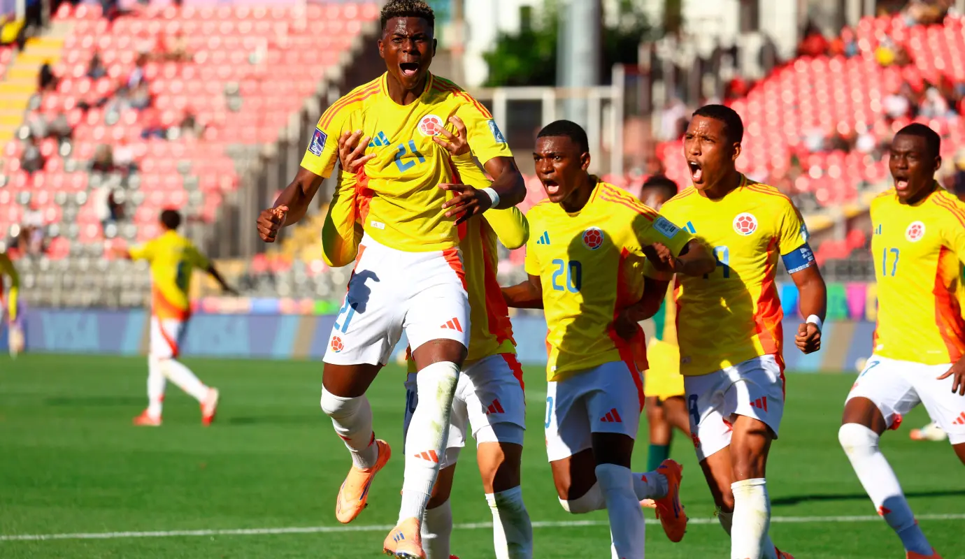 La gran figura del encuentro fue Néiser Villarreal, quien marcó dos goles decisivos y lideró la ofensiva tricolor. Foto: AFP