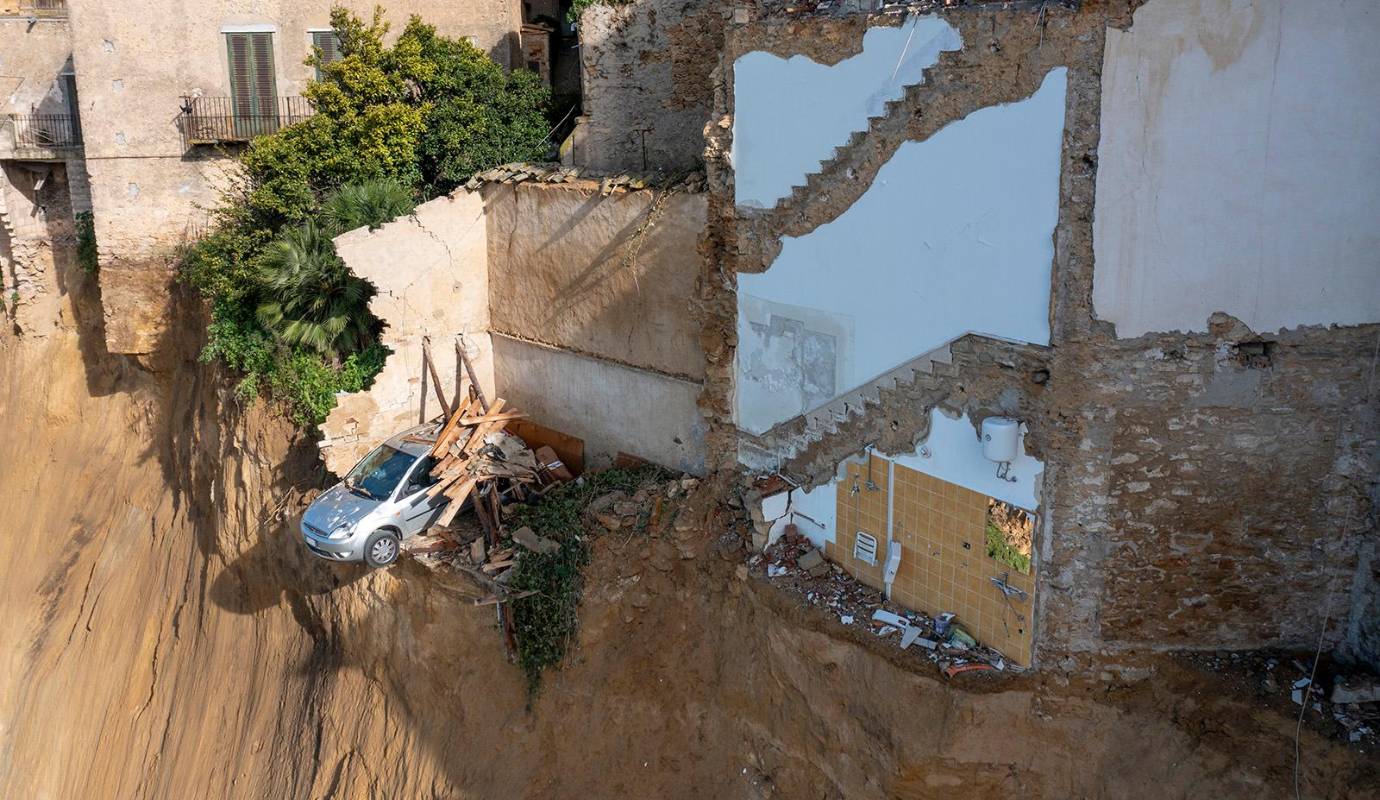 El fenómeno, que comenzó el pasado domingo, fue consecuencia de las severas condiciones meteorológicas asociadas al ciclón Harry, el cual azotó la región con lluvias intensas y persistentes. Foto: GETTY