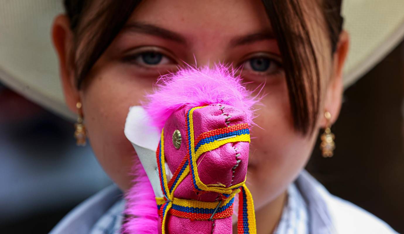 La Cabalgata Infantil con Caballitos de Palo destacó la importancia de preservar las tradiciones y fomentar el amor por la cultura desde temprana edad. Foto: Manuel Saldarriaga Quintero.