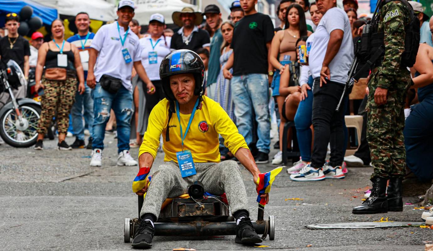 Durante la jornada, se premiaron a los tres carros de rodillos más rápidos y a los tres más novedosos, reconociendo tanto el talento en la construcción como la originalidad en el diseño. Foto: Manuel Saldarriaga Quintero.