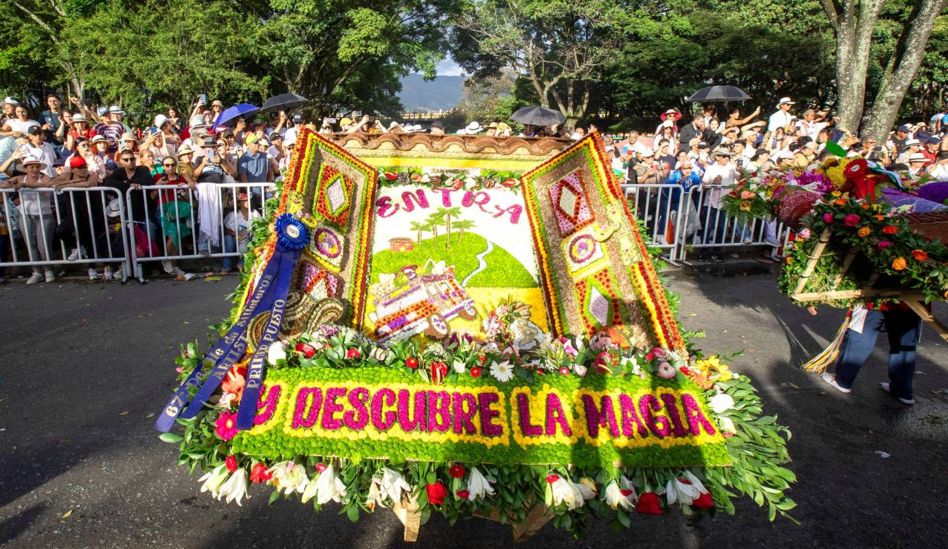 El Silletero Edwin Camilo Ramírez Atehortúa, de la vereda Barro Blanco, fue galardonado con el primer puesto en la categoría Artística. Foto: Esneyder Gutiérrez