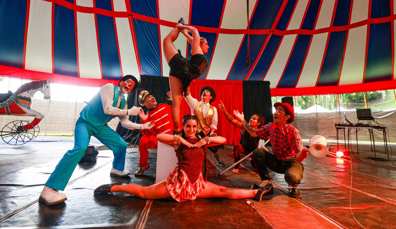 El Circo Medellín ha sido durante años un referente cultural para la ciudad, un punto de encuentro para familias y un espacio donde se fomenta la alegría y la imaginación. Foto: Manuel Saldarriaga Quintero. 