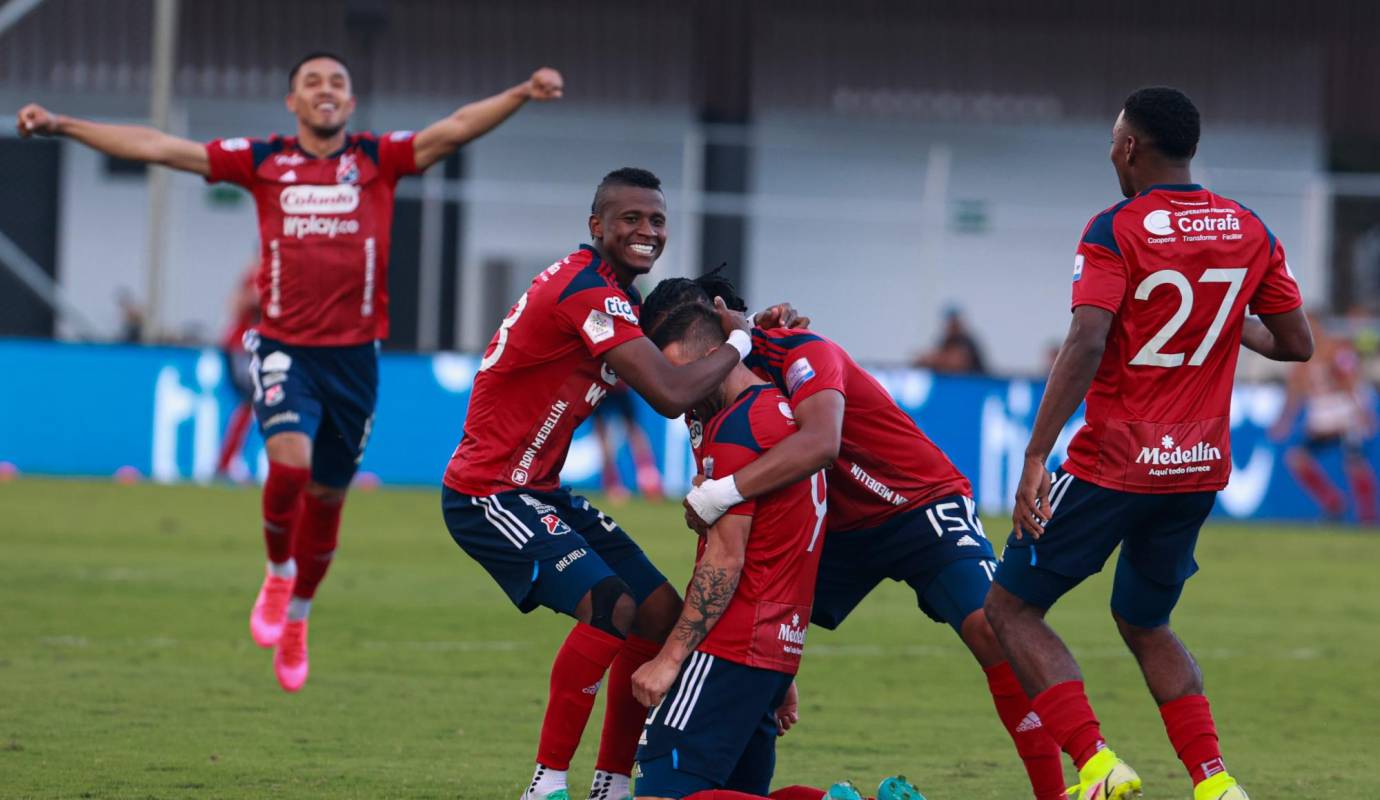 Atlético Nacional sufrió una aplastante derrota este domingo ante Independiente Medellín, que se impuso 0-5 y se puso a un paso de clasificar a la final de la Liga Betplay 2-2023. Foto: Manuel Saldarriaga Quintero.