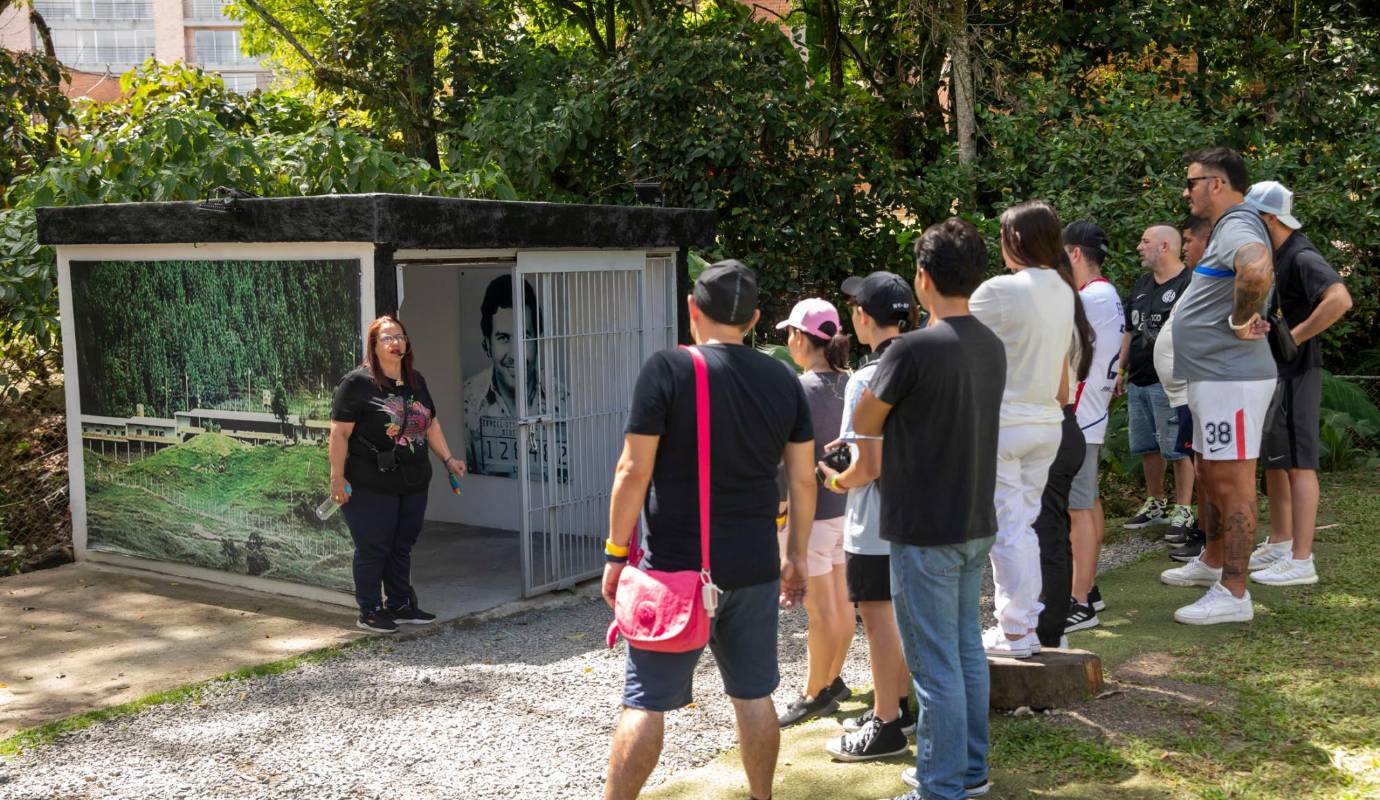 En el lugar se intenta mostrar una versión educadora de Escobar. No se hace referencia a la guerra contra el Estado, a las masacres y a los atentados que dejaron miles de víctimas en el país. Foto: Carlos Velásquez