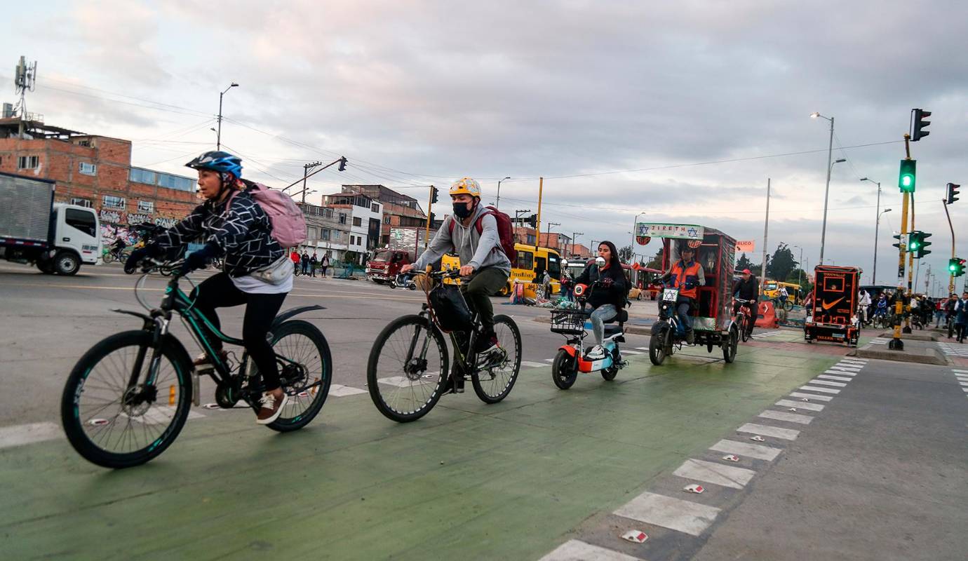 Con este tipo de iniciativas, la administración distrital busca reducir la contaminación y fomentar el uso de medios de transporte más amigables con el medio ambiente. Foto: Colprensa