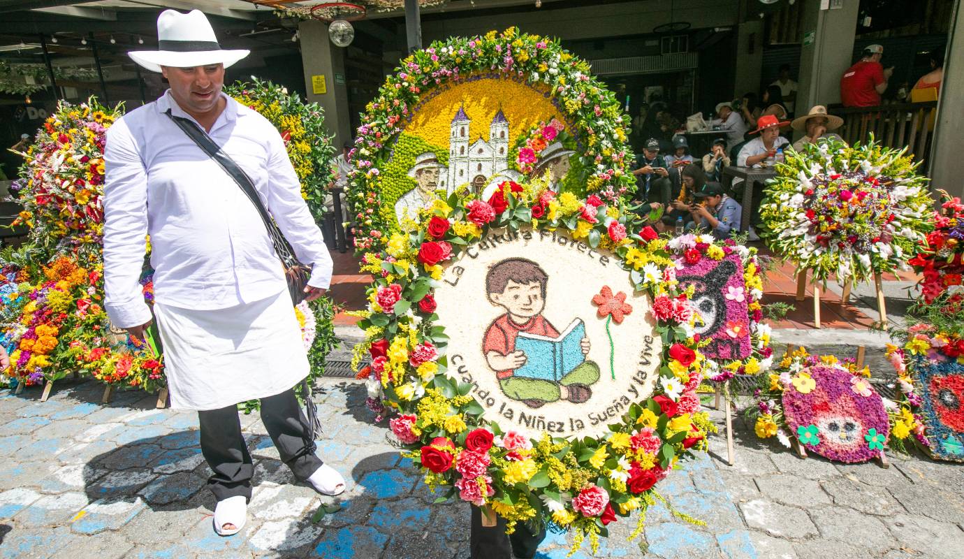 La Alcaldía de Envigado resaltó que este evento no solo celebra la historia del municipio, sino que también fortalece el sentido de pertenencia, la identidad cultural y la economía campesina. Foto: Esneyder Gutiérrez 