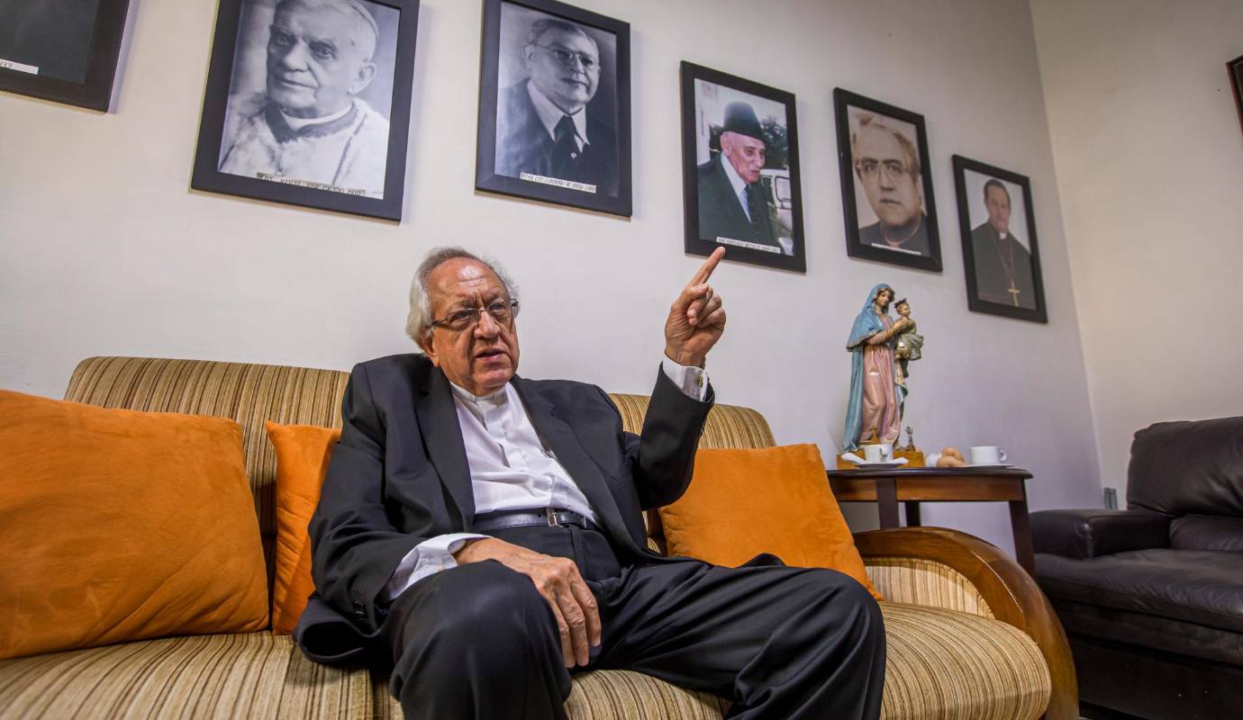 La Fundación Hogares San José desde hace más de 31 años es liderada por monseñor, quien precisamente por su labor en favor de los más desprotegidos ha recibido muchos homenajes. Foto: Carlos Velásquez