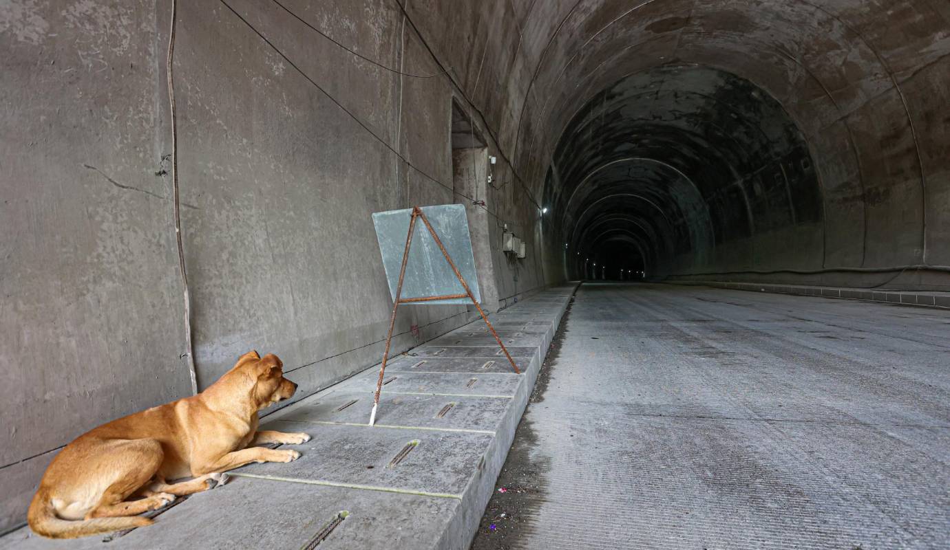 Esta obra no solo facilitará el tránsito de vehículos entre Santa Fe de Antioquia y el Túnel del Toyo, sino que también representa un paso significativo en el desarrollo económico y social de la región. Foto: Manuel Saldarriaga Quintero.