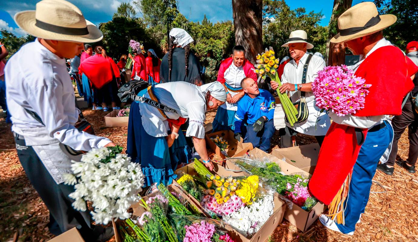 El Trueque es un acto heredado, una costumbre que ha pasado de generación en generación y que mantiene viva la cultura silletera. Foto: Manuel Saldarriaga Quintero