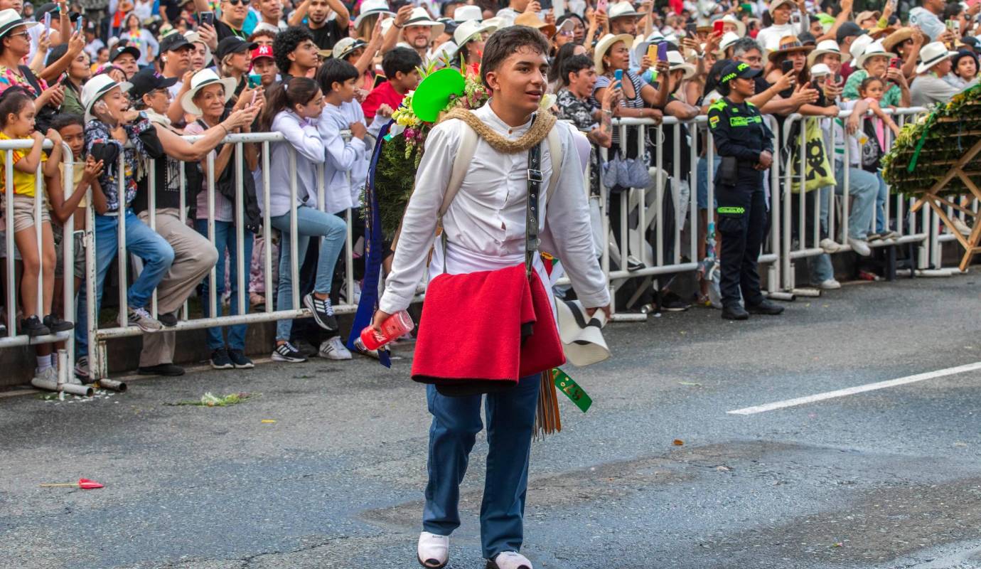 Samuel Morales, ganador en la categoría Junior. Los galardonados en las distintas categorías fueron recibidos con ovaciones, celebrando no solo su victoria, sino también su contribución a la preservación de este arte único en el mundo. Foto: Esneyder Gutiérrez