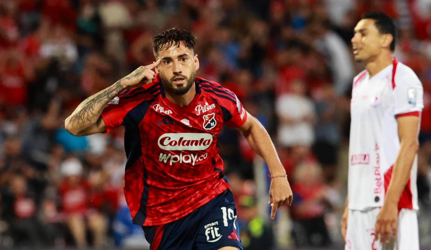 La emoción se desbordó en el minuto 90+1, cuando Francisco Fydriszewski, con una definición certera, logró romper el empate y poner al DIM en ventaja. Foto: Manuel Saldarriaga Quintero. 