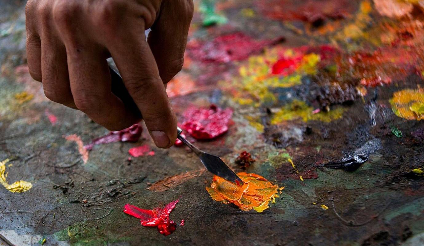 La transformación de este basurero en plena vía del barrio Aranjuez en una galería de arte al aire libre es un ejemplo inspirador de cómo el arte y la creatividad pueden revitalizar y embellecer los espacios urbanos. Foto: Julio César Herrera