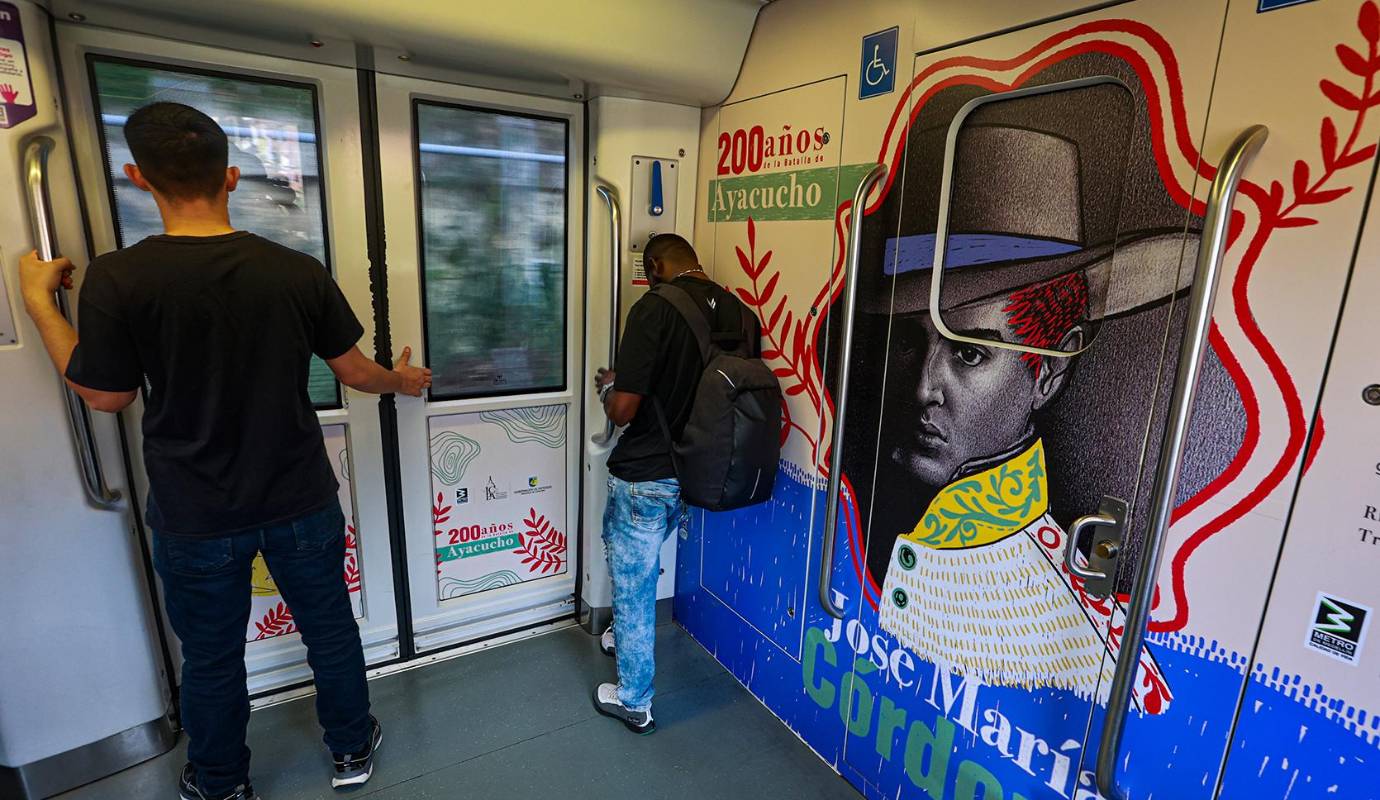 Con esta iniciativa, Medellín no solo recuerda la valentía y liderazgo de Córdova, sino que también fortalece su compromiso con la difusión del patrimonio histórico de la región, acercando la historia a los ciudadanos. Foto: Manuel Saldarriaga Quintero