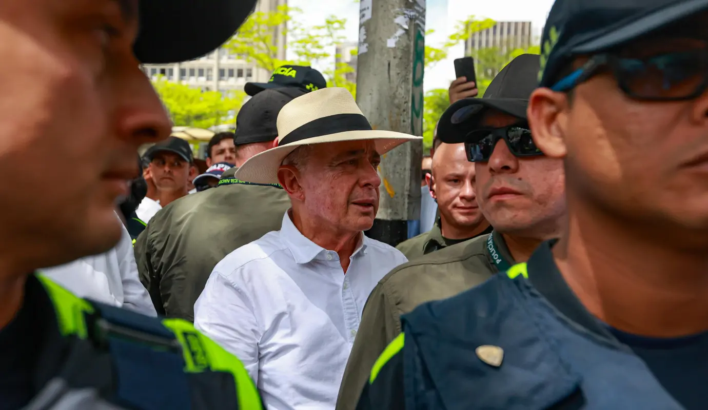 El expresidente Álvaro Uribe pidió de todas las formas posibles marchar en silencio. Foto: Manuel Saldarriaga Quintero.