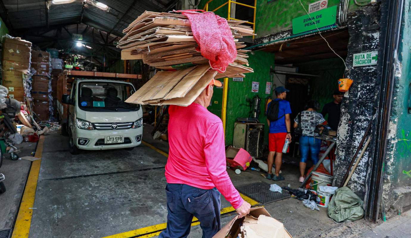 La Corporación Corpomays, que después de 30 años de labores tuvo que cerrar sus puertas porque su situación económica se hizo inviable, ahogada en deudas y sin un futuro promisorio en el sector para recuperarse. Foto: Manuel Saldarriaga Quintero
