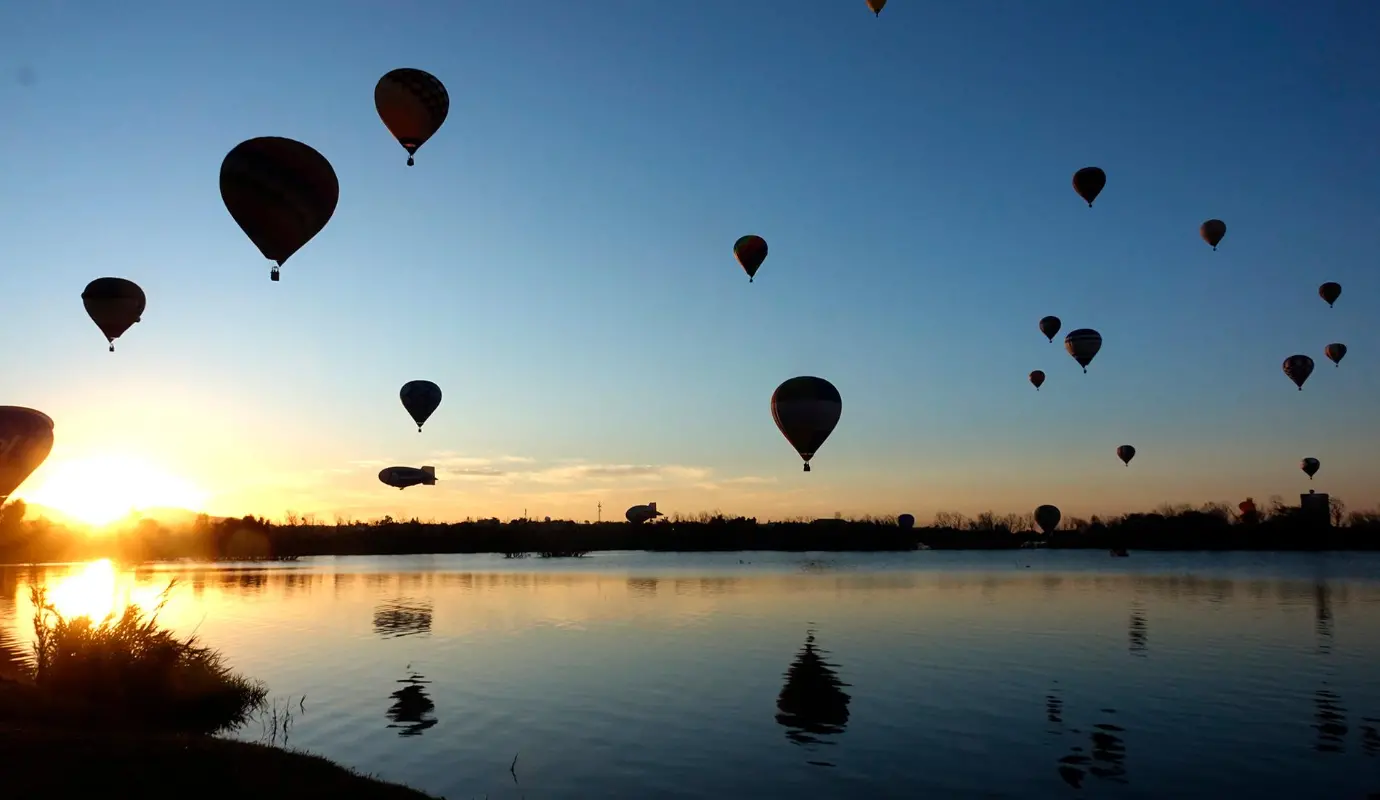 Países de Europa, Asia y toda América se dan cita para compartir técnicas y, más importante aún, para ofrecer un espectáculo inolvidable a las familias mexicanas y a los turistas globales. Foto: Xinhua