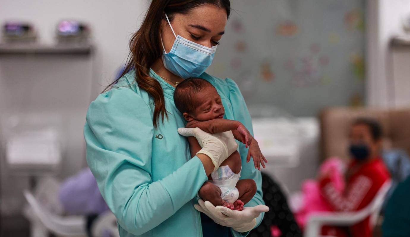 Este enfoque integral ha permitido reducir los índices de morbilidad y mortalidad en neonatos, consolidando al HGM como un referente en el cuidado perinatal. Foto: Manuel Saldarriaga Quintero.