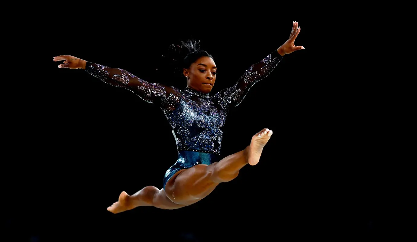 Hannah McKay / Reuters / Reino Unido, fue el ganador en la categoría: Historia Deportiva. El trabajo muestra a Simone Biles en los Juegos Olímpicos de París. Biles lideró al equipo femenino estadounidense al oro en la final por equipos de gimnasia artística, y luego sumó tres medallas más en la final individual.