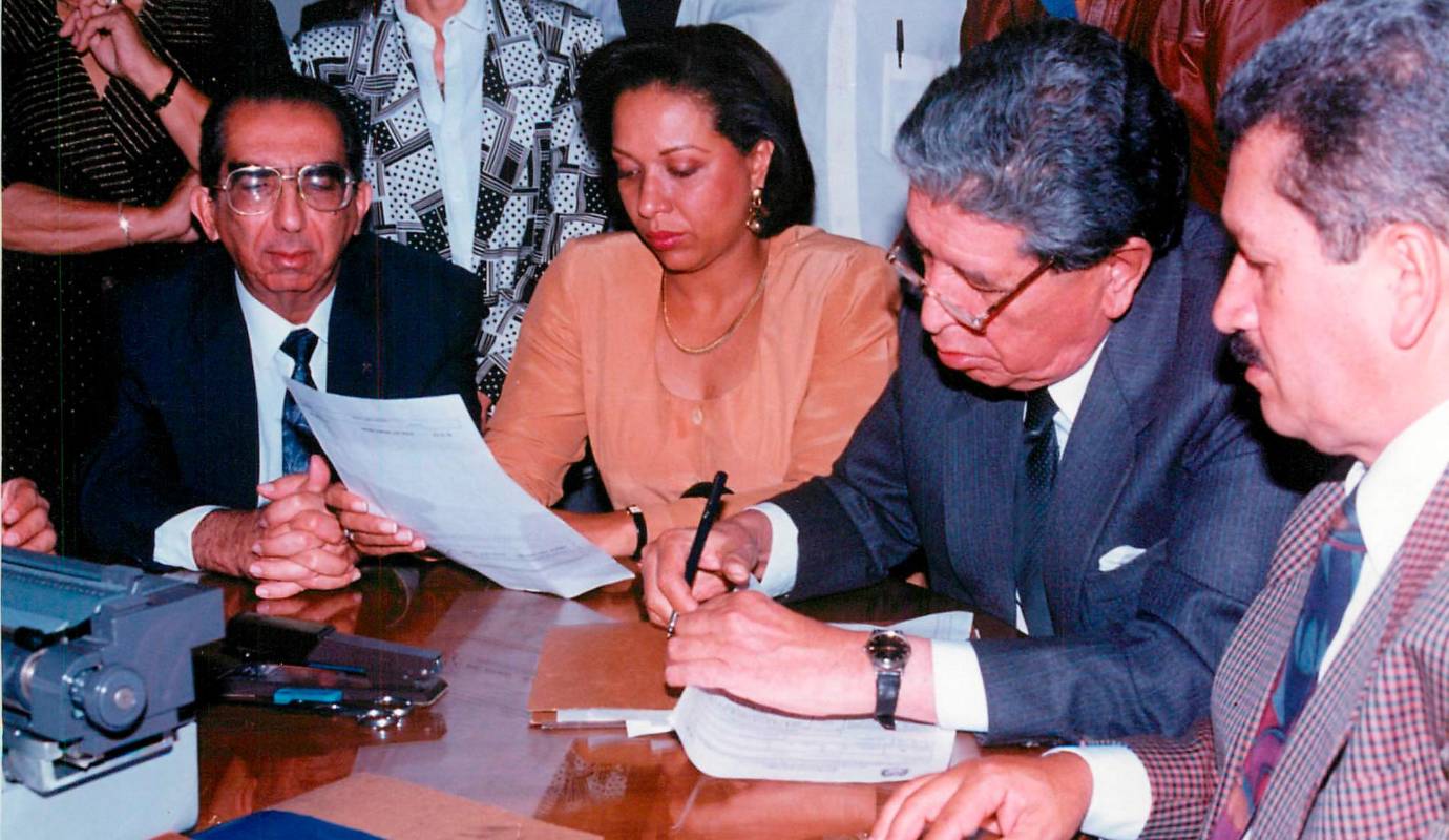 Creó la Dirección Nacional de Equidad para Mujeres, la que creó la circunscripción especial para las comunidades negras en la Cámara, la que sanciona con prisión la evasión tributaria. Foto Archivo.