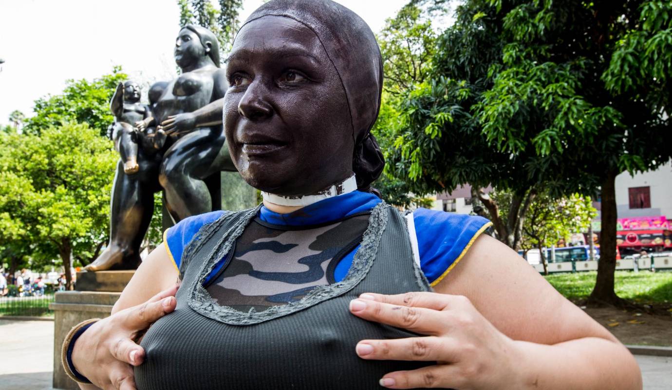 La Botero de carne y hueso es Mireya Terán, una venezolana que hace cinco años llegó a la ciudad. Es licenciada en administración de empresas y hacía teatro en su natal Trujillo. Foto: Julio César Herrera.