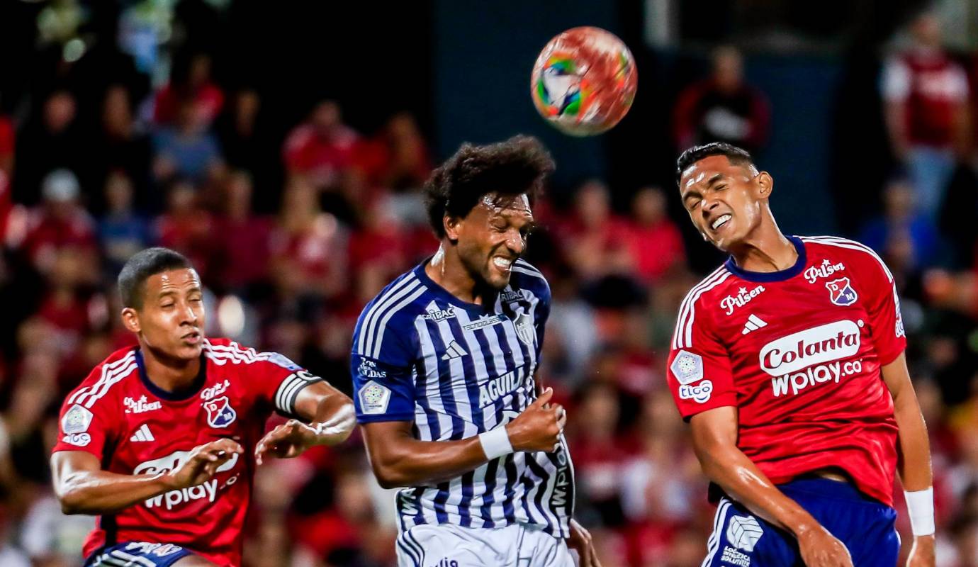 El Independiente Medellín empató sin goles en el Atanasio Girardot ante Junior. FOTO: Jaime Pérez