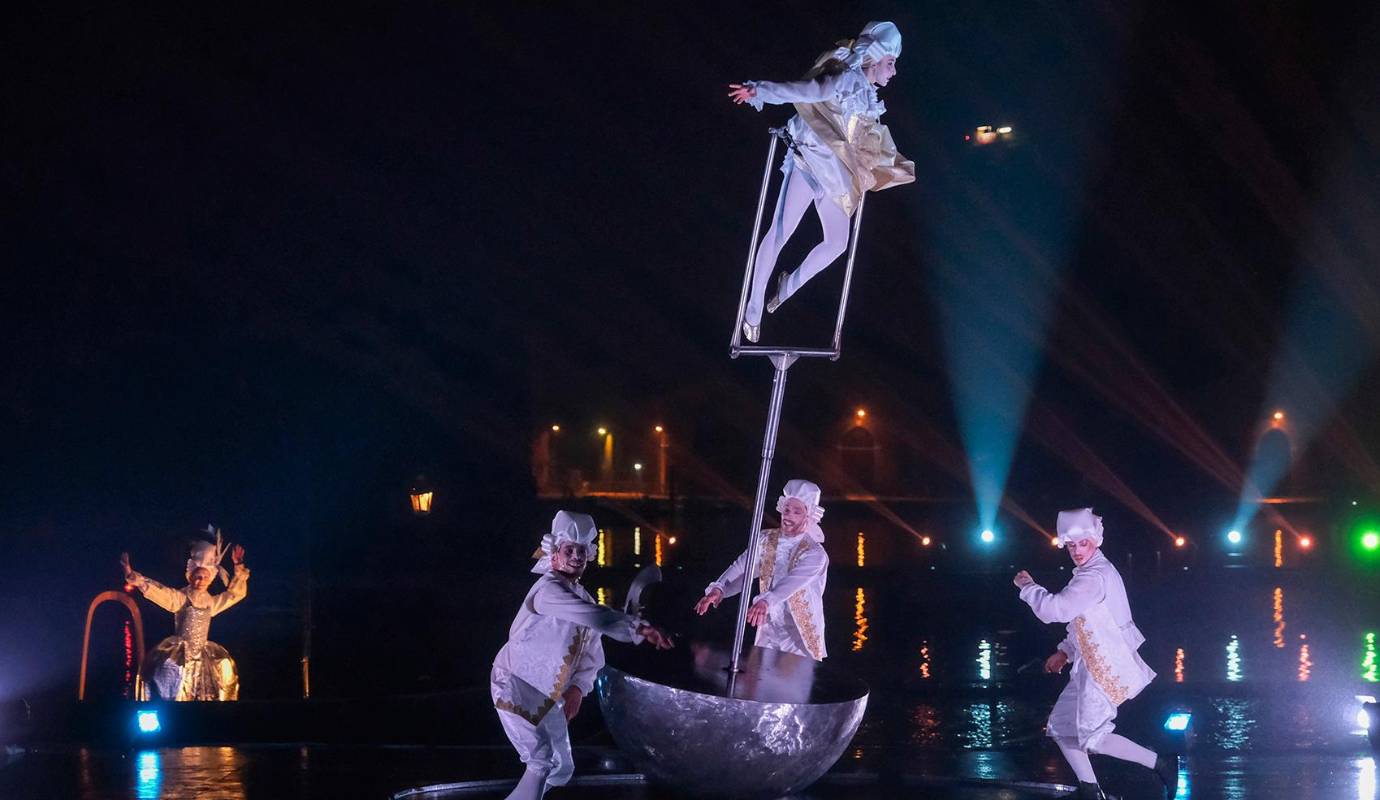 Bajo el título “Il Tempo Di Casanova”, la ciudad de los canales se ha convertido en un mosaico de eventos artísticos y culturales que encantan al mundo entero. Foto: AFP